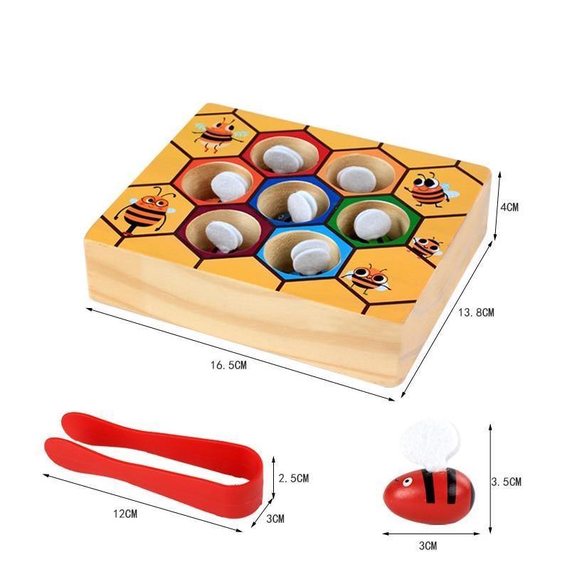 Wooden beehive sorting board with tweezers and size guide