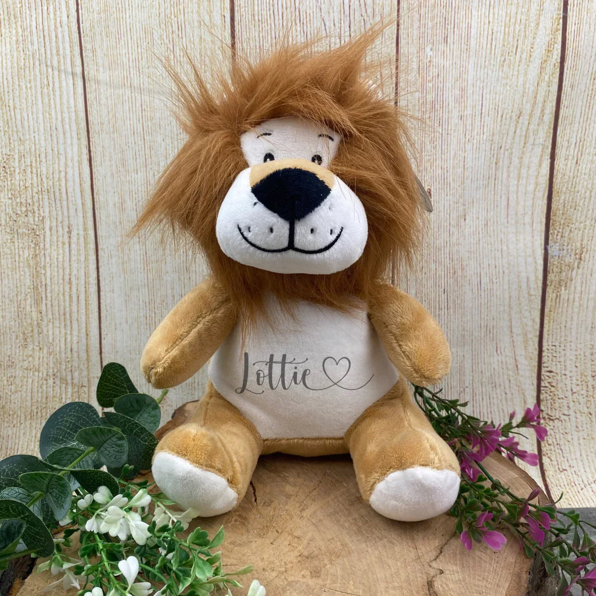 Plush lion embroidered with a personalised name